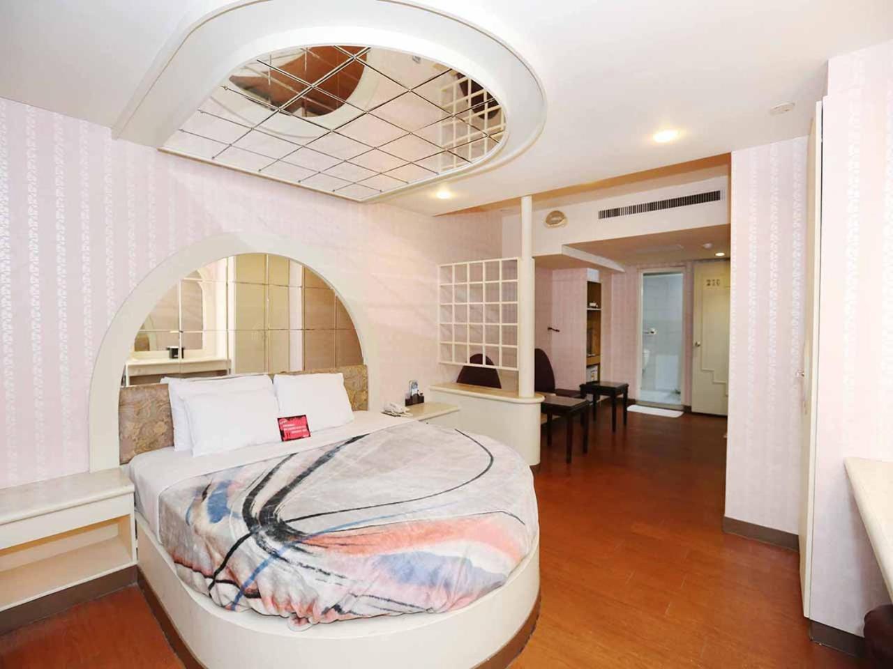Midi Motel Tainan Branch Anping Exterior foto